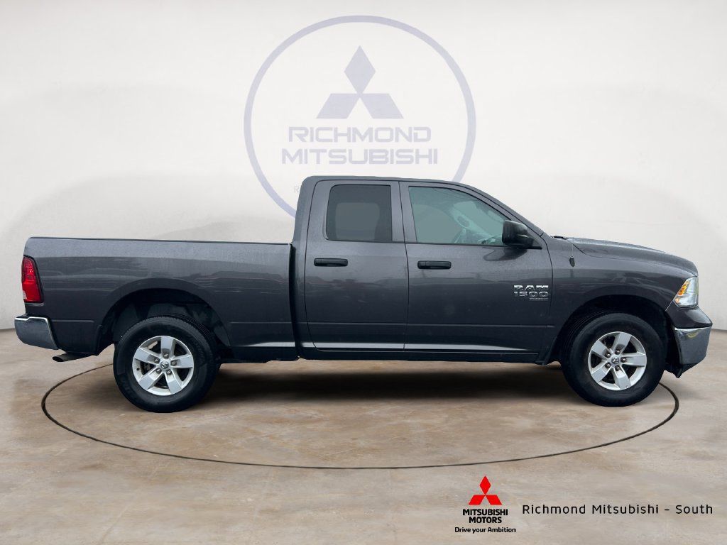 Used 2024 RAM 1500 Classic SLT AWD/4WD image 2