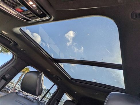 Certified 2021 Jeep Grand Cherokee L Overland image 24