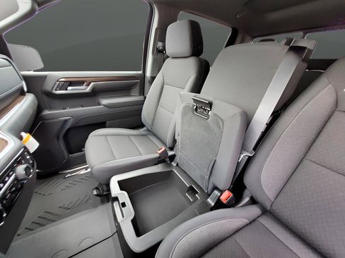 New 2025 Chevrolet Silverado 1500 LT image 33