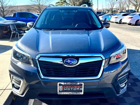 Used 2021 Subaru Forester Limited image 9