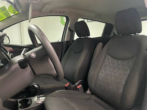 Used 2019 Chevrolet Spark LT image 9