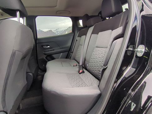 New 2026 Nissan Kicks SV image 17