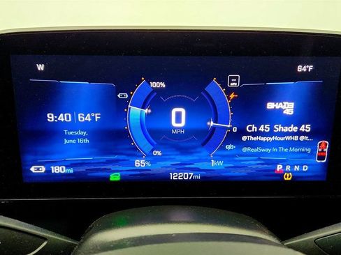 Used 2024 Chevrolet Blazer EV LT AWD/4WD image 14
