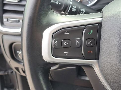 Used 2022 RAM 1500 Big Horn AWD/4WD image 11