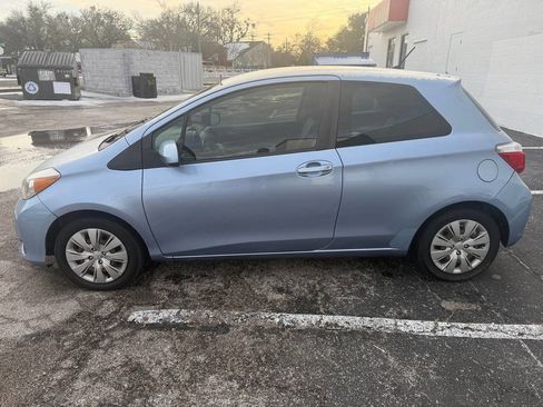 Used 2012 Toyota Yaris LE image 4