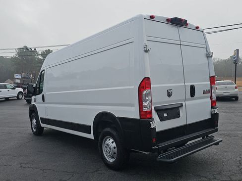 Used 2021 RAM ProMaster 2500 w/ Convenience Group image 5