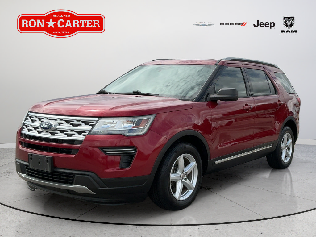 Used 2019 Ford Explorer XLT FWD image 3