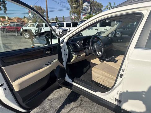 Used 2015 Subaru Outback 2.5i Limited AWD/4WD image 13