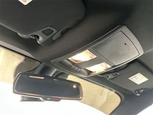 Used 2022 Dodge Challenger R/T w/ Blacktop Package image 21