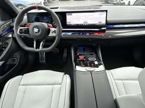 New 2026 BMW M5 w/ Carbon Package image 17