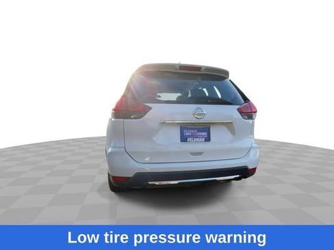 Used 2017 Nissan Rogue S image 8