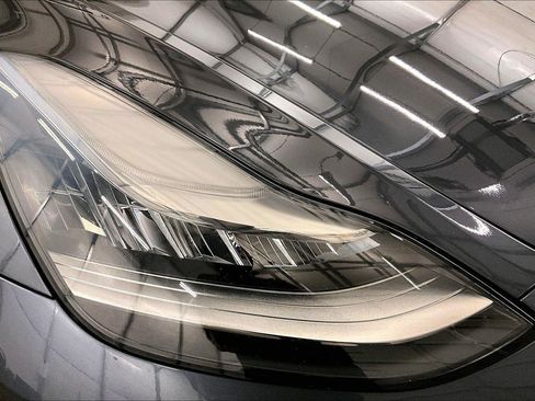 Used 2019 Tesla Model 3 Mid Range image 28