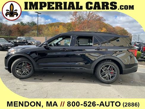 New 2026 Ford Explorer ST image 7