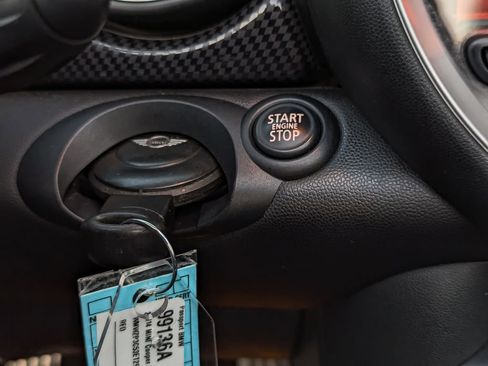 Used 2014 MINI Cooper S image 28