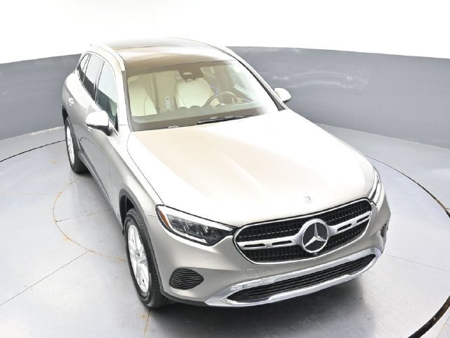 Used 2023 Mercedes-Benz GLC 300 4MATIC image 43