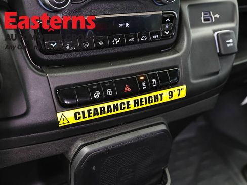 Used 2024 RAM ProMaster 3500 FWD image 19
