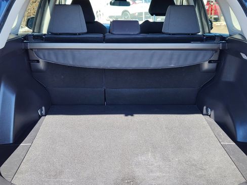 Used 2020 Toyota RAV4 XLE image 22