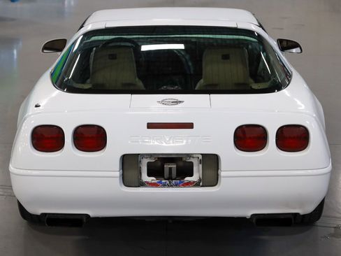 Used 1993 Chevrolet Corvette Coupe image 22