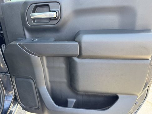 Used 2022 Chevrolet Silverado 1500 Custom RWD image 11
