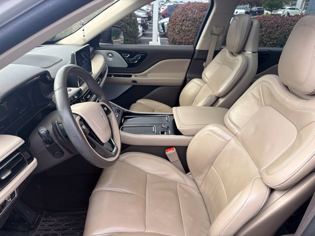 Used 2021 Lincoln Aviator Grand Touring w/ Equipment Group 302A AWD/4WD image 13