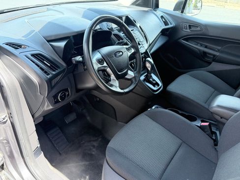 Used 2016 Ford Transit Connect XL FWD image 13