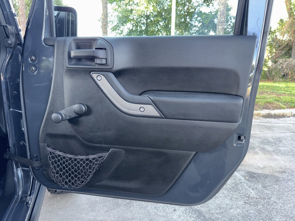 Used 2018 Jeep Wrangler Sport AWD/4WD image 20