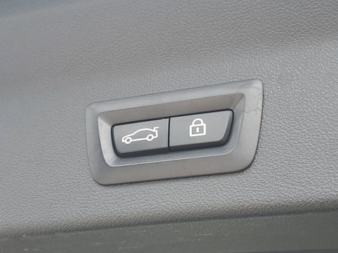 Used 2021 BMW X3 xDrive30i w/ Convenience Package image 29