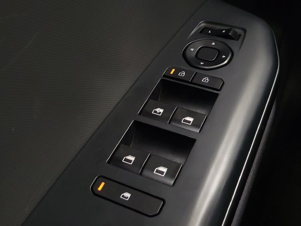 Used 2025 Kia K4 FWD image 16