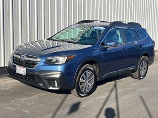 Used 2022 Subaru Outback Premium video 1