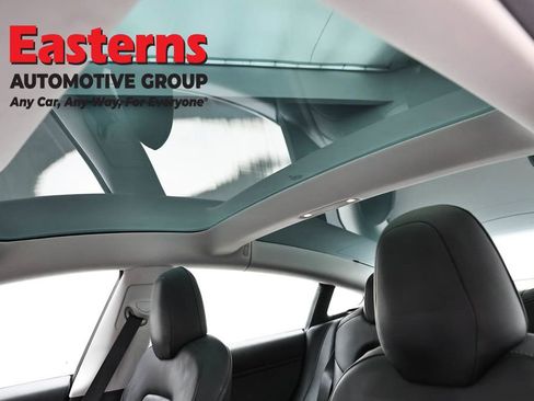 Used 2019 Tesla Model 3 Long Range image 26