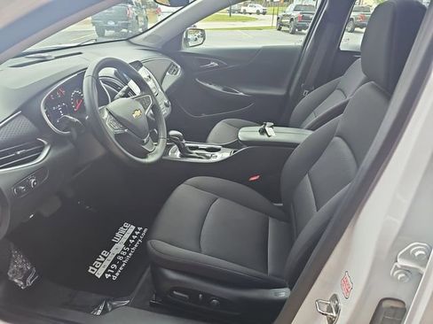 Used 2023 Chevrolet Malibu LT image 12