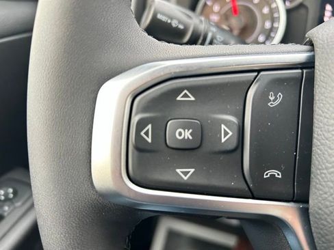 New 2026 RAM 1500 4x4 Crew Cab image 23