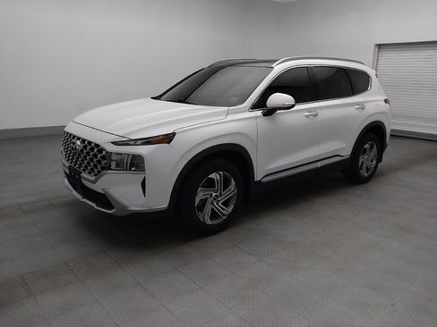 Used 2023 Hyundai Santa Fe SEL w/ Premium Package FWD image 2