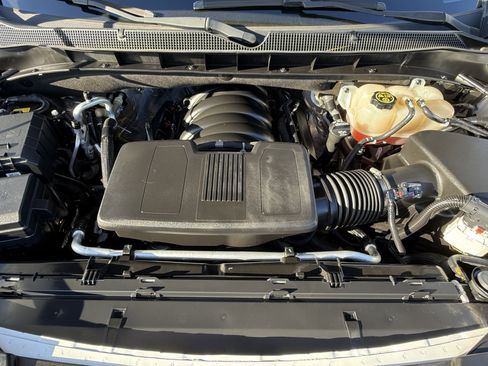 Used 2021 Chevrolet Tahoe LT image 30