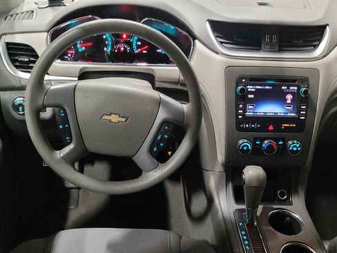 Used 2017 Chevrolet Traverse LS image 22