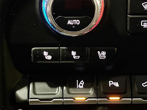 Used 2020 GMC Sierra 2500 Denali w/ Denali Ultimate Package image 21