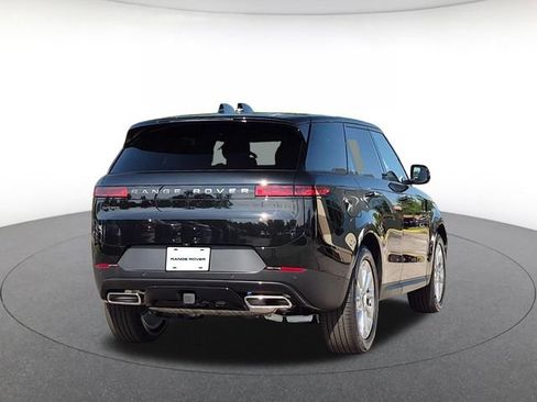 Used 2026 Land Rover Range Rover Sport SE AWD/4WD image 5
