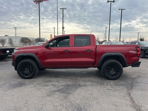 Used 2024 Chevrolet Colorado Trail Boss image 6