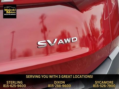 Used 2023 Nissan Rogue SV image 13