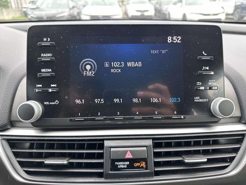 Used 2020 Honda Accord LX image 21