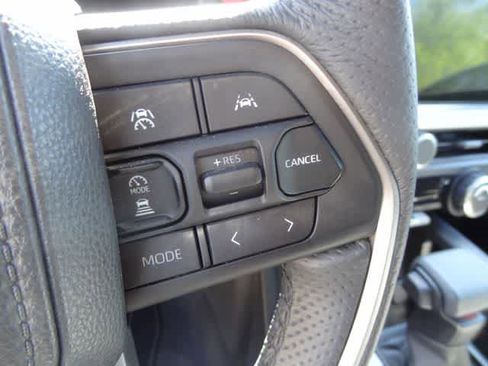 Used 2025 Toyota Tacoma TRD Off-Road w/ TRD Off Road Upgrade Package image 19