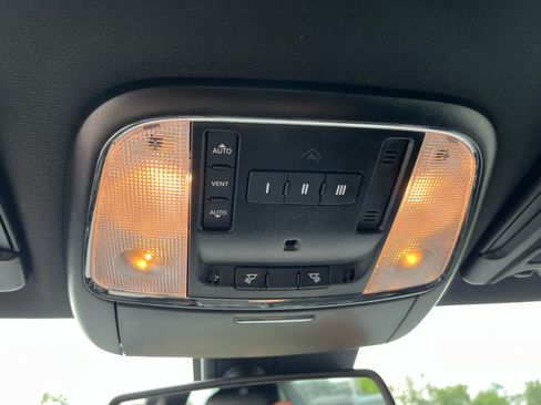 Used 2023 Dodge Charger GT w/ Plus Group AWD/4WD image 19