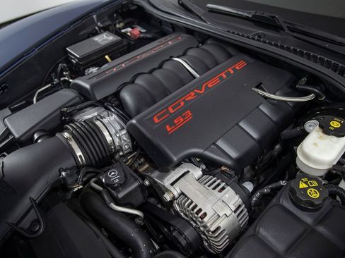 Used 2013 Chevrolet Corvette Grand Sport w/ 2LT Preferred Equipment Group RWD image 52