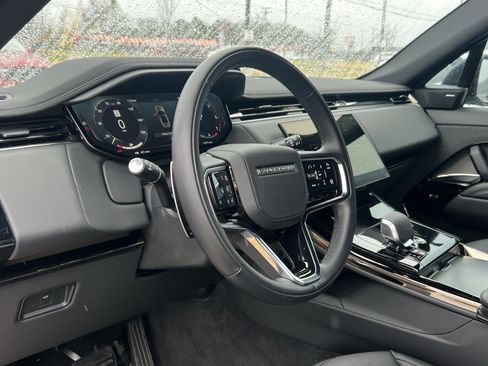 Certified 2025 Land Rover Range Rover Sport S image 20