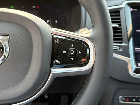 Certified 2023 Volvo XC90 B5 Core w/ Protection Package Premier AWD/4WD image 13