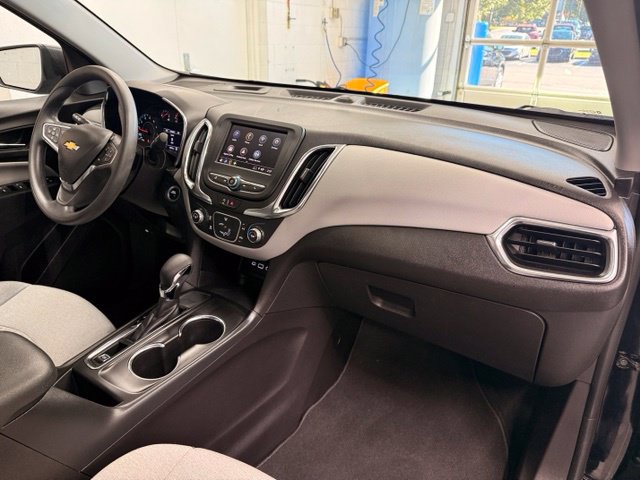 Used 2024 Chevrolet Equinox LS FWD image 25