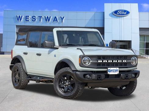 Used 2024 Ford Bronco Black Diamond image 1