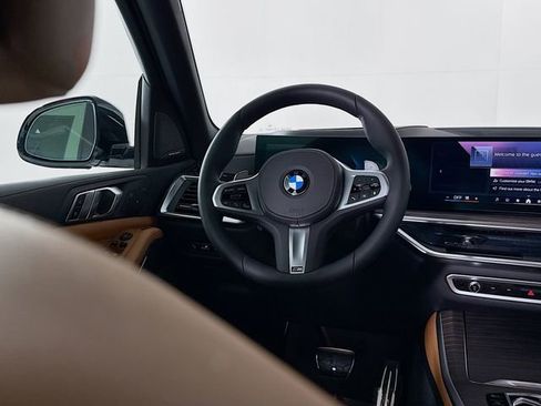 New 2026 BMW X5 xDrive40i w/ M Sport Package image 11