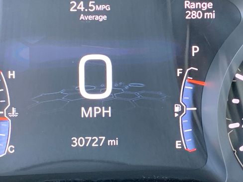 Used 2025 Jeep Compass Trailhawk image 39