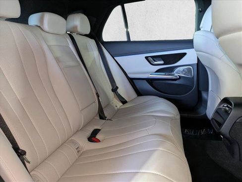 Certified 2025 Mercedes-Benz E 450 4MATIC All-Terrain Wagon image 23